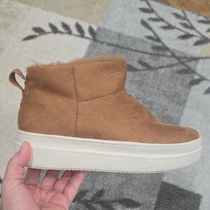 J/SLIDES Brown Suede Platform Boots